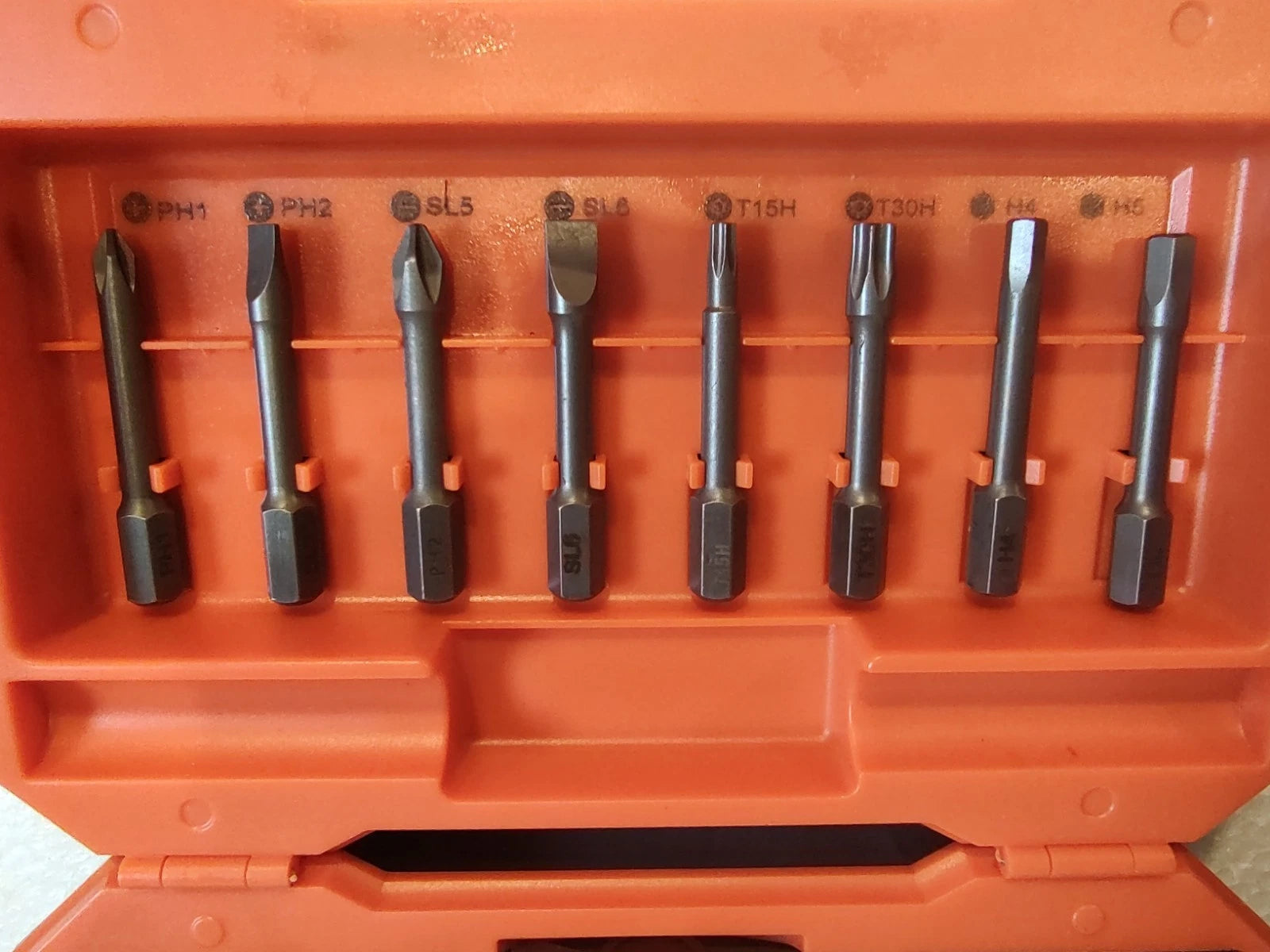 NEW Saker Plus 42 Multi-Purpose Magnetic Ratchet Set Model DS01-SCSR42-01-RD