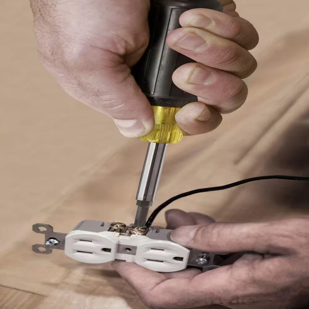 Klein Tools 32476 Multi-Bit Screwdriver / Nut Driver 5-in-1 Phillips Slotted NEW